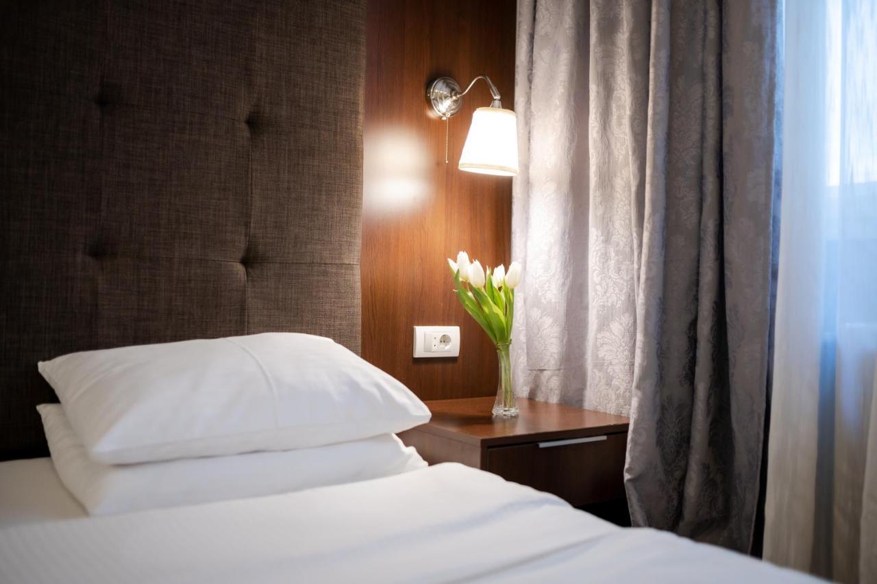 Luka De Luka Suites Belgrad Exteriör bild